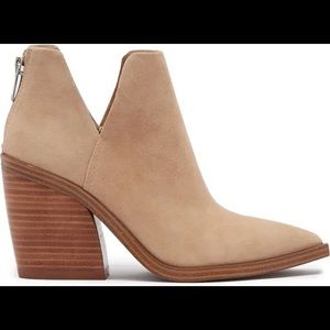 Vince Camuto Gigietta Bootie